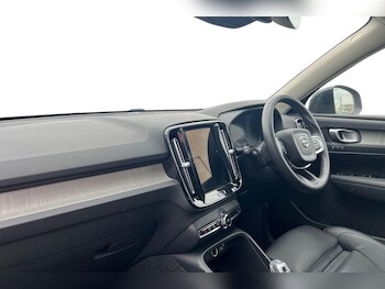 Used Volvo XC40 2025 for sale - 77702737: Photo