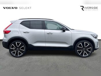 Used Volvo XC40 2025 for sale - 77702737: Photo