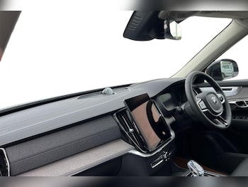 Used Volvo XC90 2025 for sale - 76393753: Photo