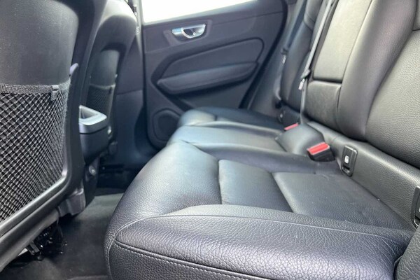 Used Volvo XC60 2021 for sale - 75641258: Photo 17