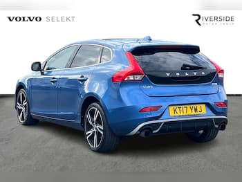 Used Volvo V40 2017 for sale - 79800705: Photo