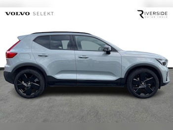 Used Volvo XC40 2025 for sale - 78817399: Photo