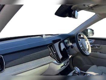 Used Volvo XC90 2026 for sale - 79367120: Photo