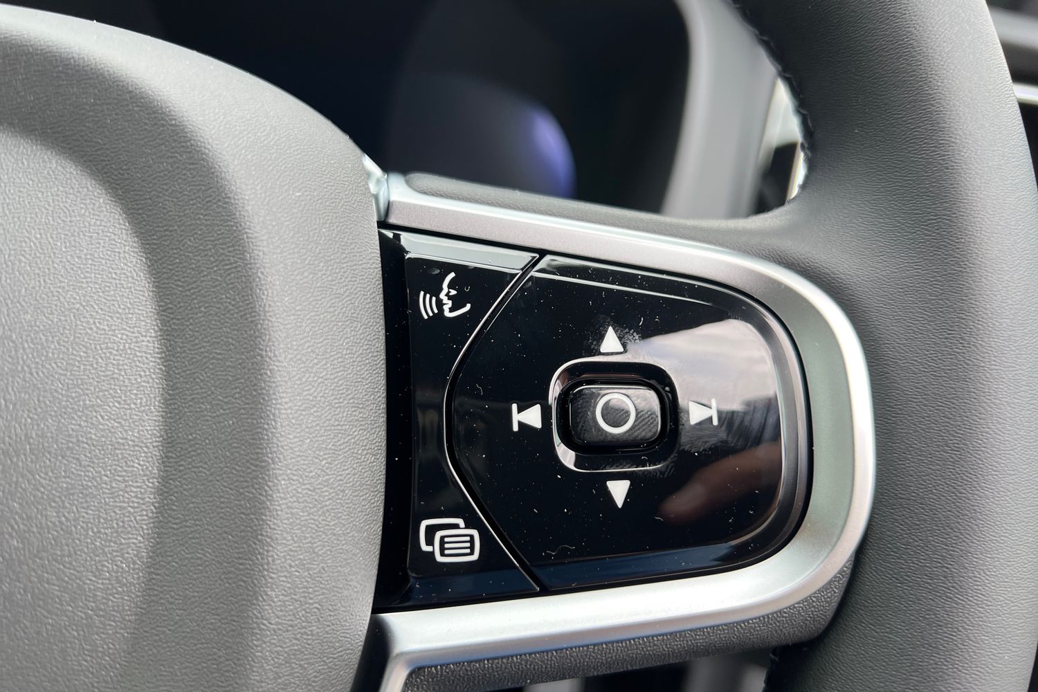 Used Volvo XC60 2025 for sale - 76008217: Photo 12