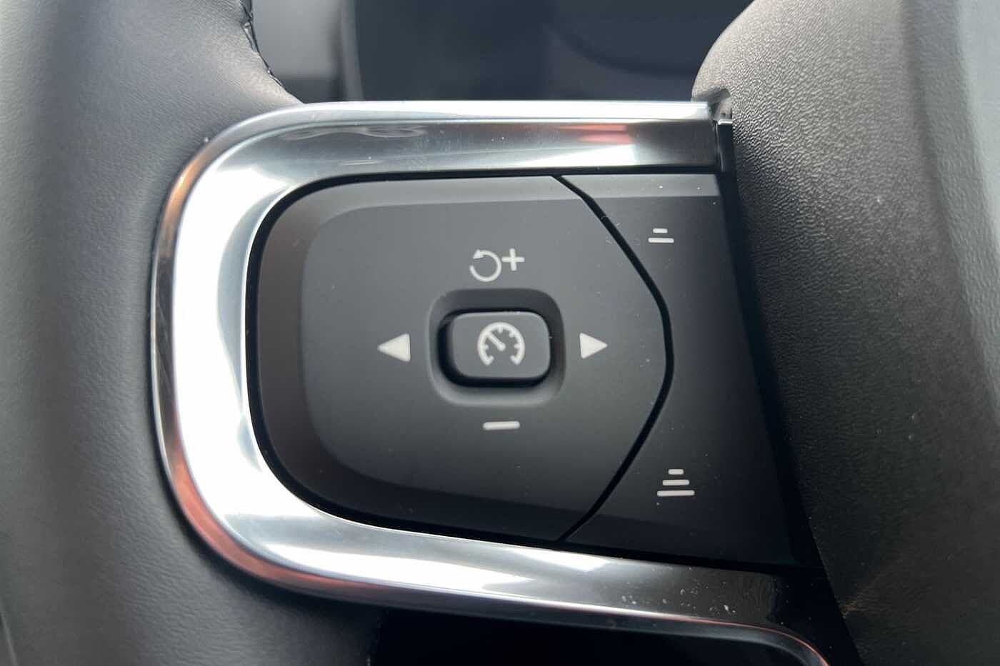 Used Volvo XC40 2025 for sale - 77274043: Photo 11