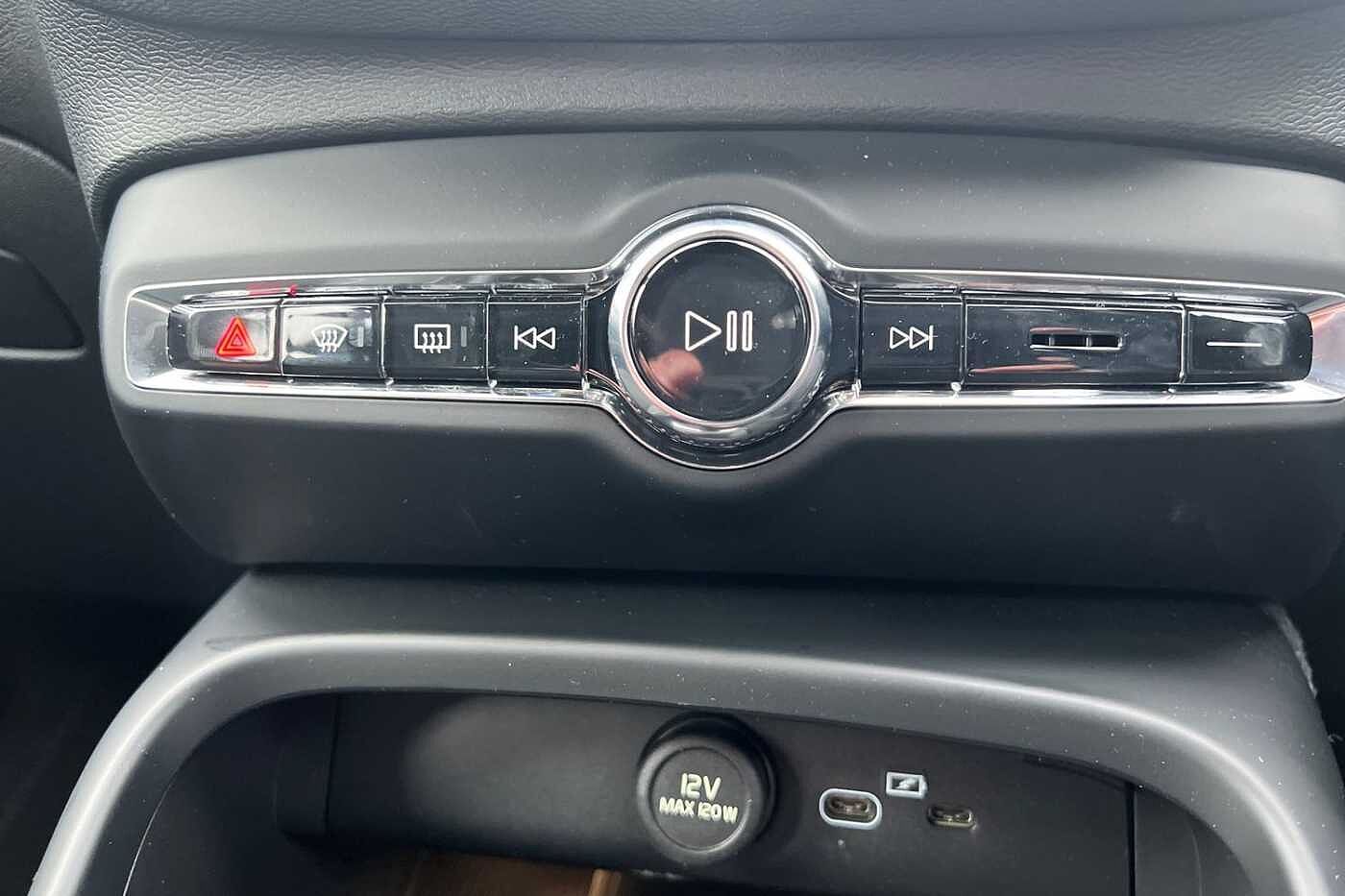 Used Volvo XC40 2025 for sale - 77274043: Photo 14