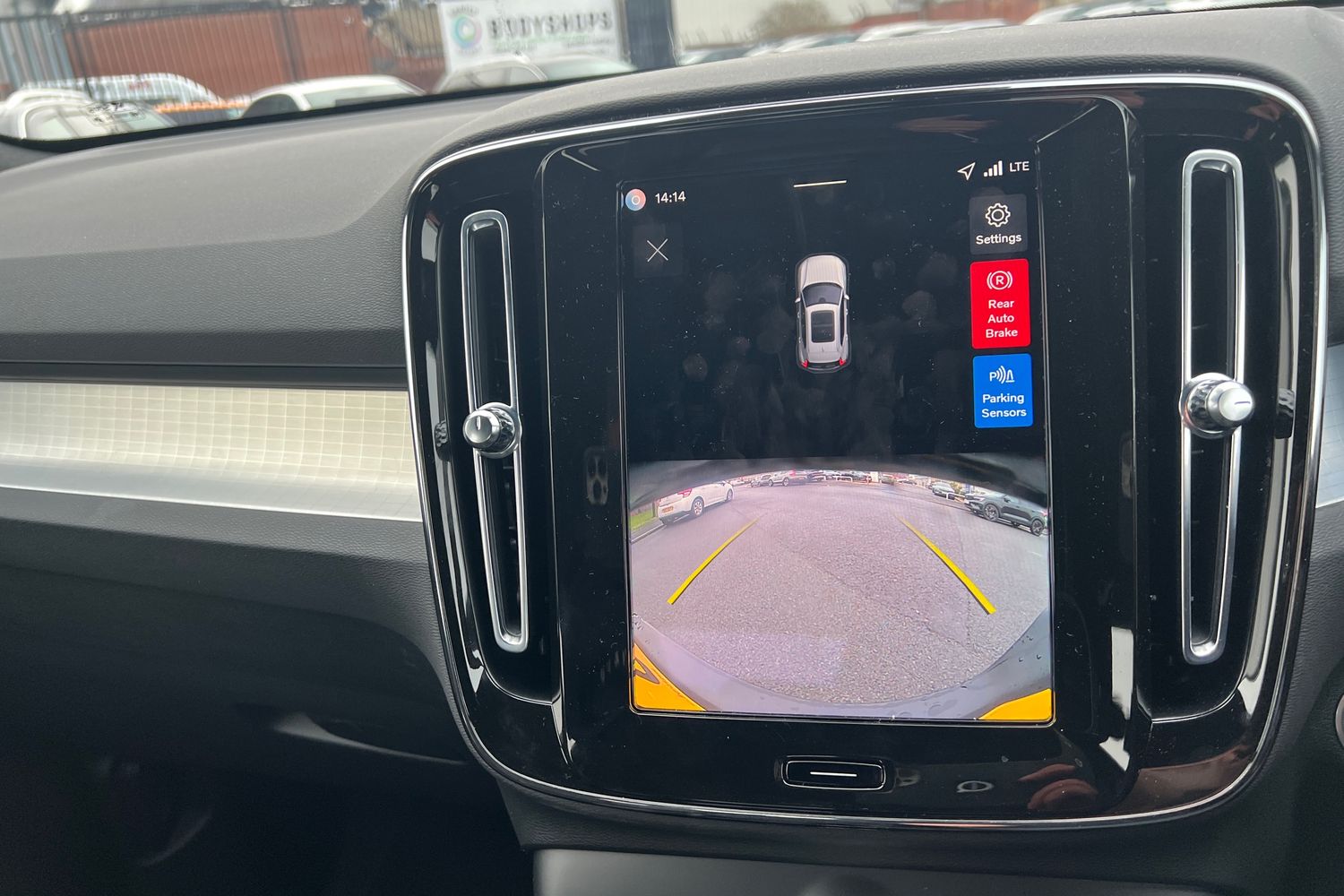 Used Volvo XC40 2025 for sale - 77274043: Photo 16