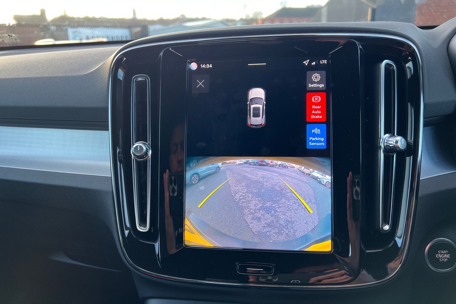 Used Volvo XC40 2025 for sale - 76614820: Photo 16