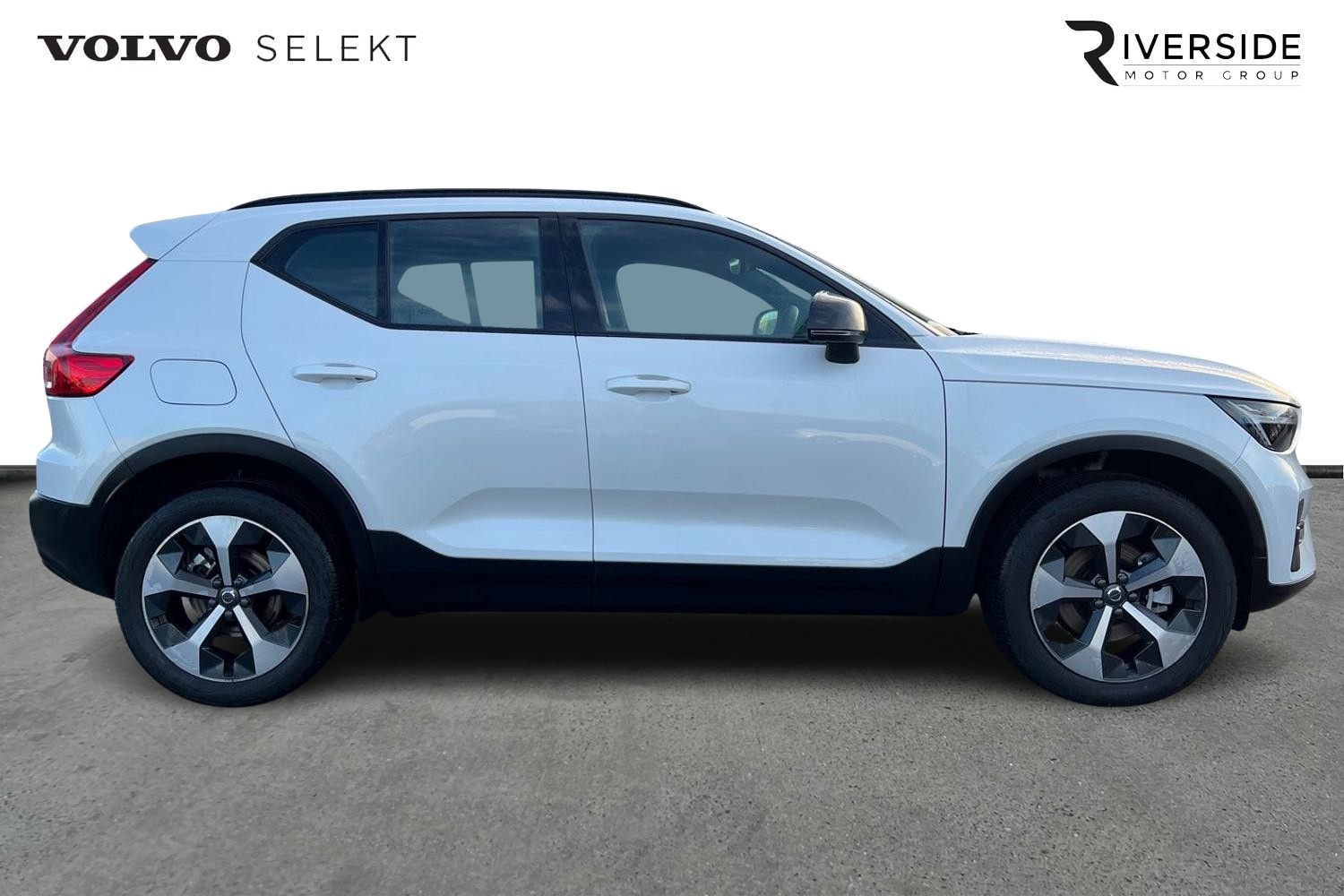 Used Volvo XC40 2025 for sale - 76614820: Photo 4