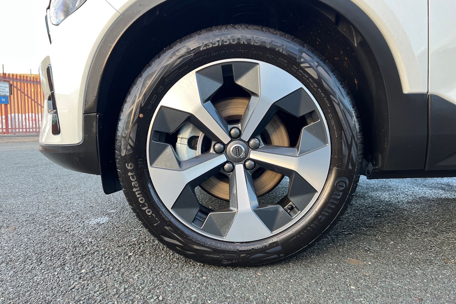 Used Volvo XC40 2025 for sale - 76614820: Photo 5