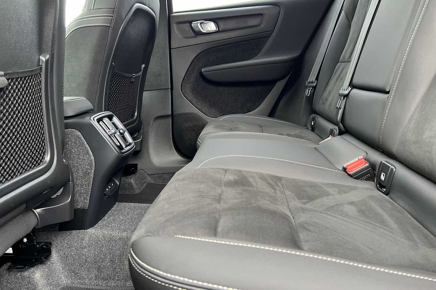 Used Volvo XC40 2025 for sale - 76312465: Photo 17