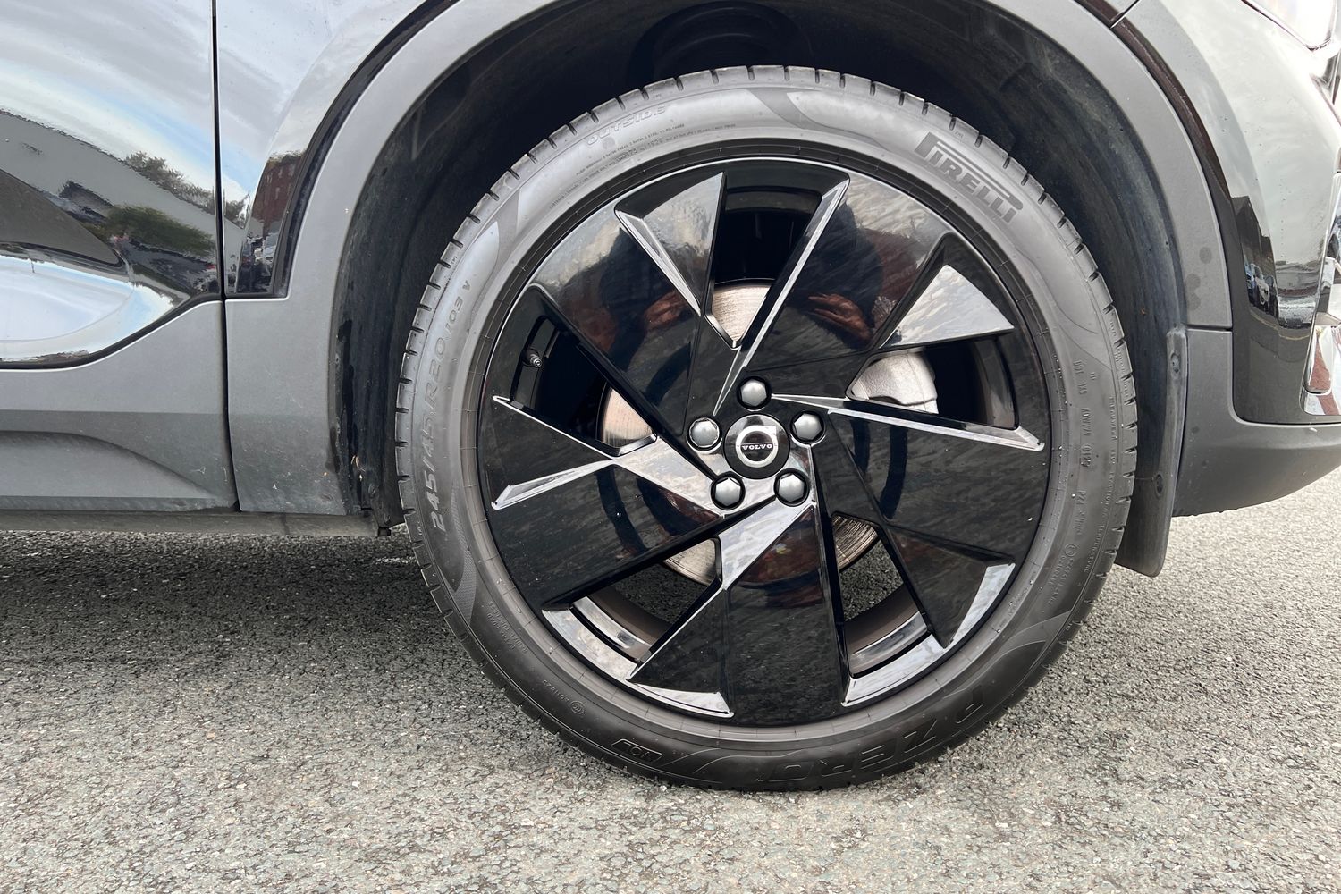 Used Volvo XC40 2025 for sale - 76312465: Photo 5