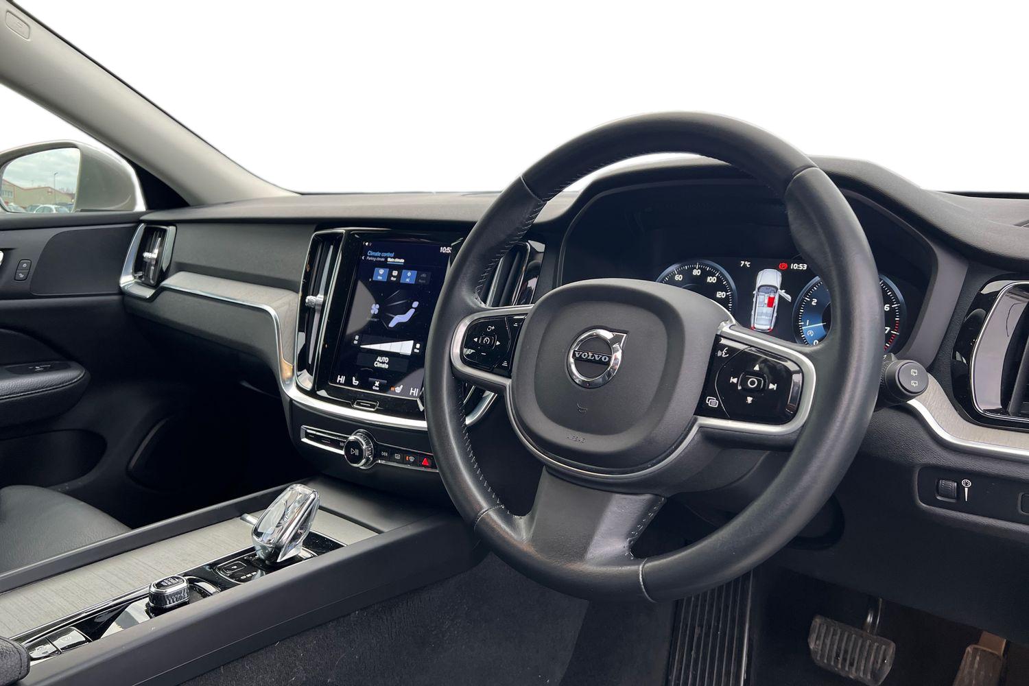 Used Volvo V60 2022 for sale - 77047551: Photo 10