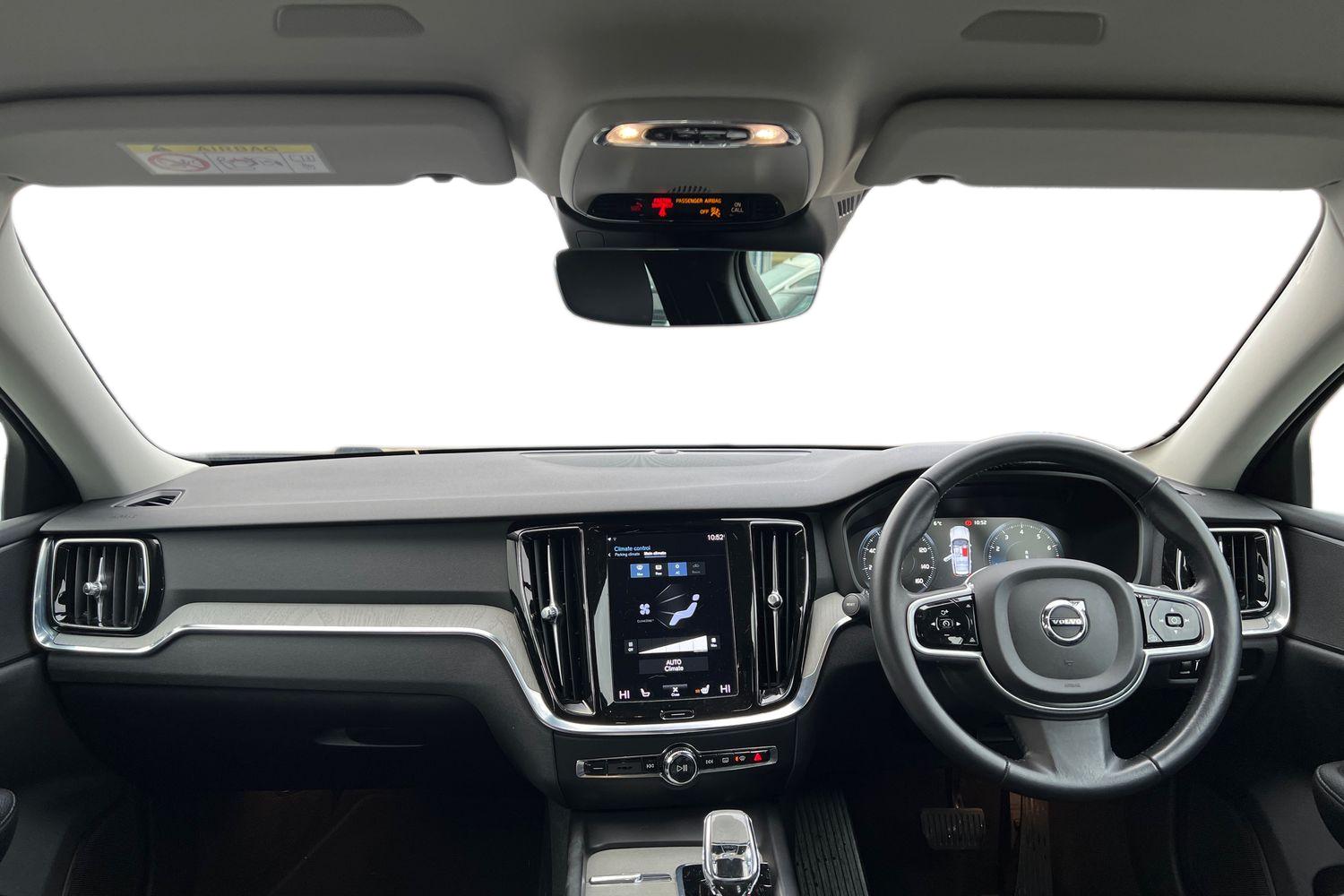 Used Volvo V60 2022 for sale - 77047551: Photo 6