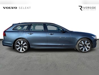 Used Volvo V90 2024 for sale - 75468991: Photo