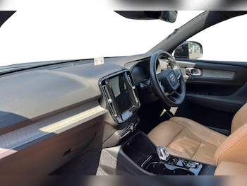 Used Volvo XC40 2021 for sale - 75468990: Photo
