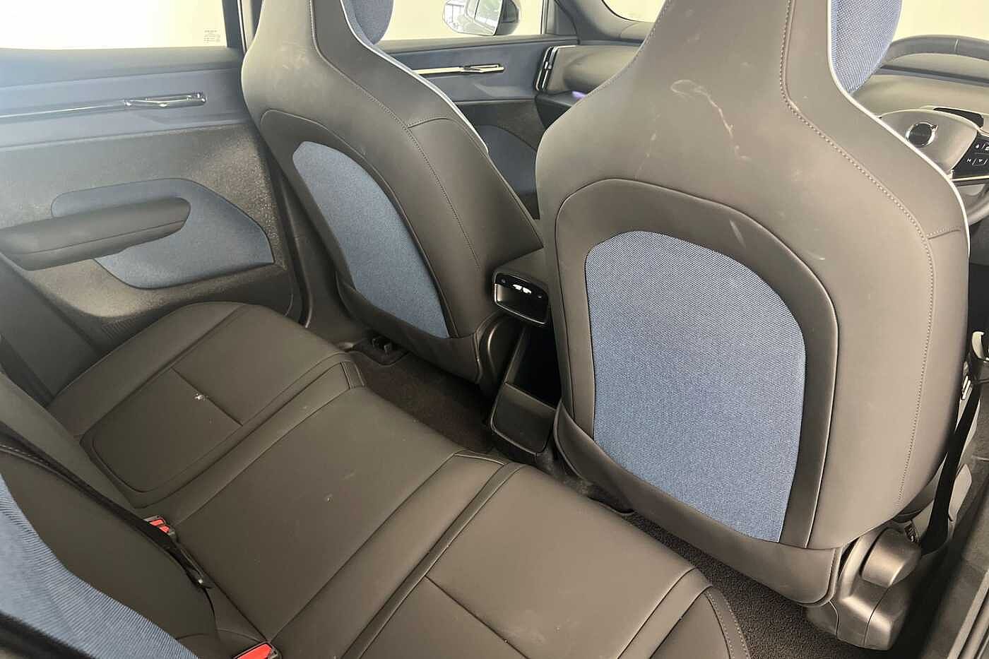 Used Volvo EX30 2025 for sale - 75468995: Photo 29