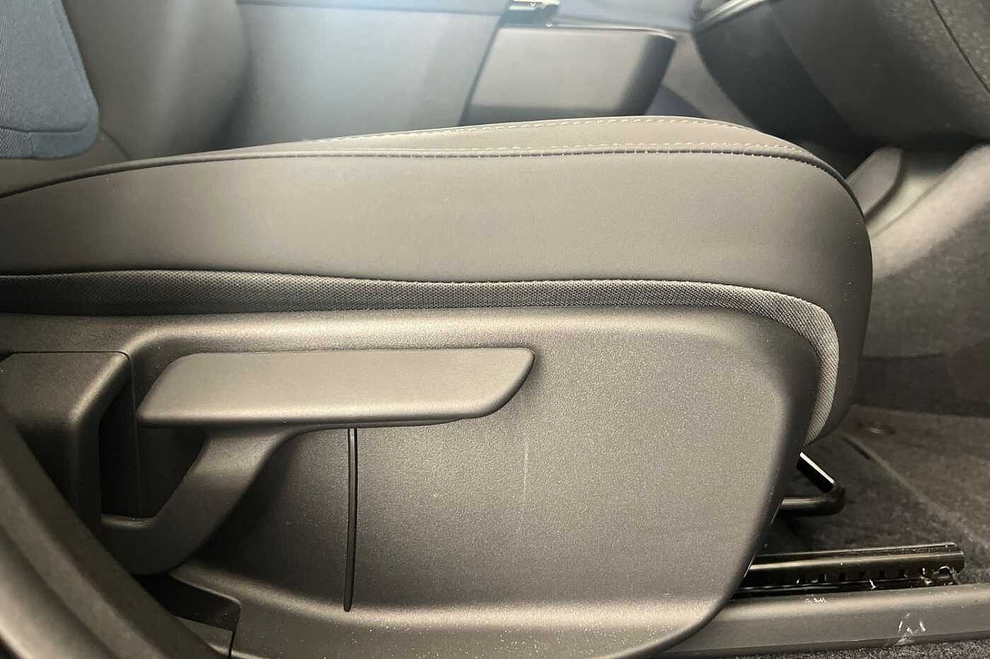 Used Volvo EX30 2025 for sale - 75468995: Photo 31