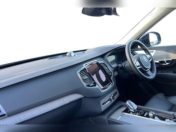 Used Volvo XC90 2024 for sale - 76507665: Photo