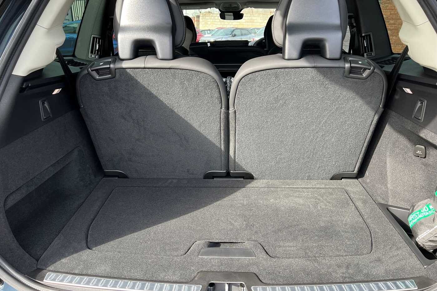 Used Volvo XC90 2025 for sale - 76007689: Photo 8