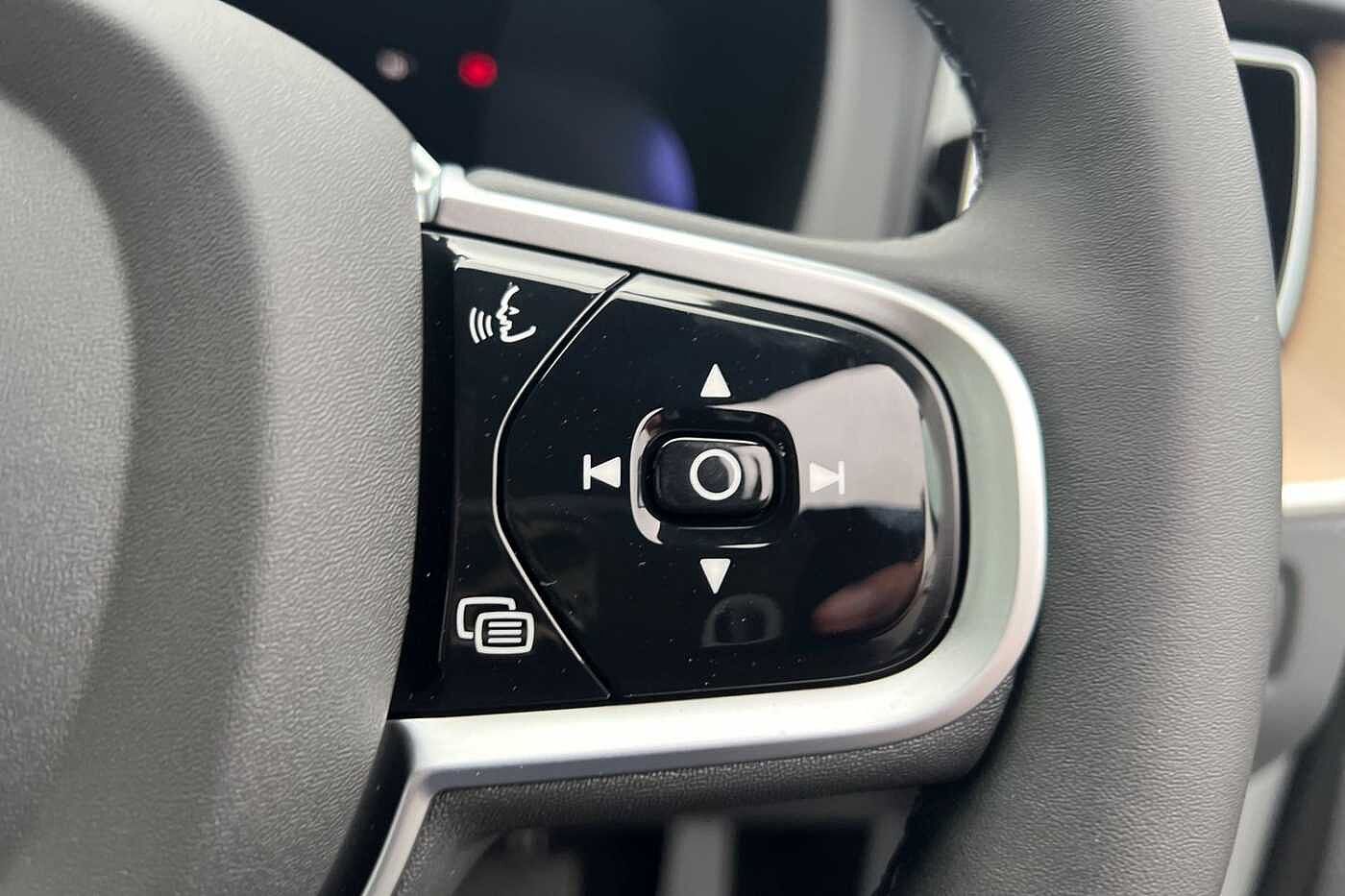 Used Volvo XC60 2025 for sale - 76438135: Photo 12