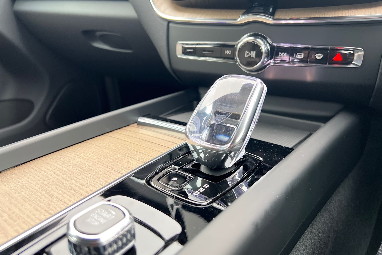 Used Volvo XC60 2025 for sale - 76438135: Photo 13