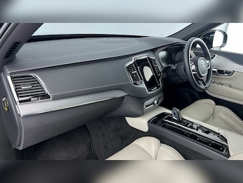 Used Volvo XC90 2022 for sale - 78670435: Photo