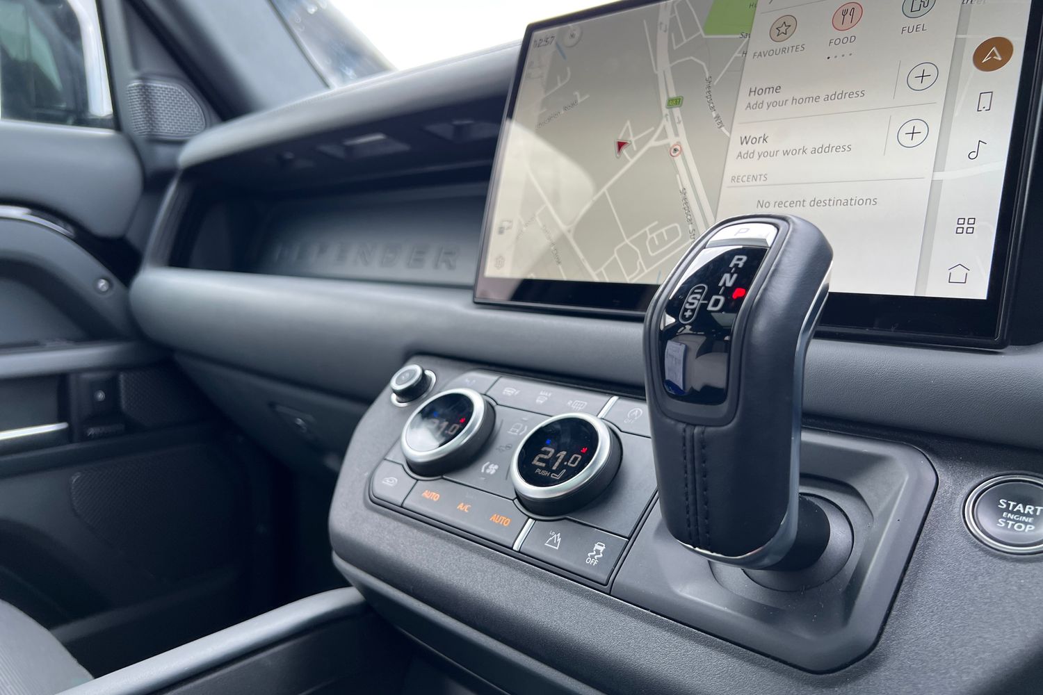 Used Land Rover Defender 2022 for sale - 76140288: Photo 13