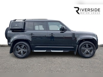 Used Land Rover Defender 2022 for sale - 76140288: Photo