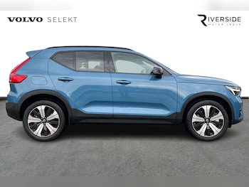 Used Volvo XC40 2023 for sale - 75796876: Photo