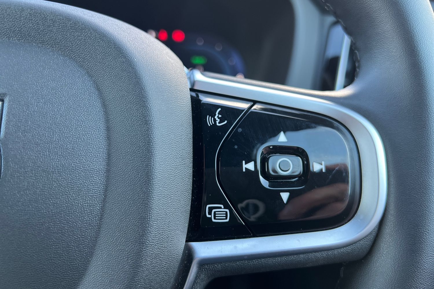 Used Volvo XC60 2025 for sale - 77013087: Photo 12