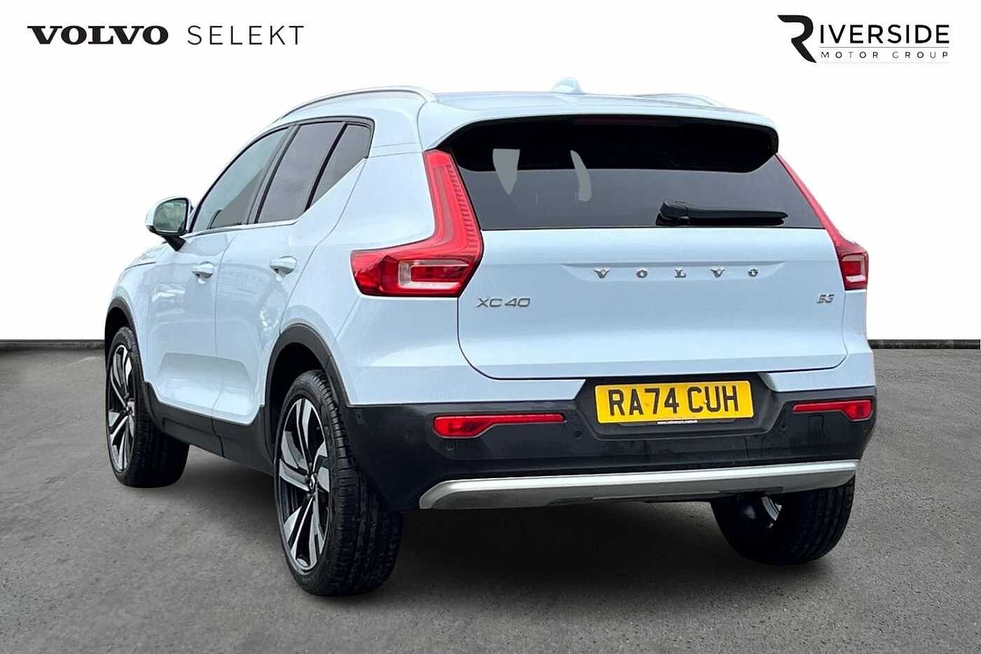 Used Volvo XC40 2025 for sale - 77606940: Photo 3