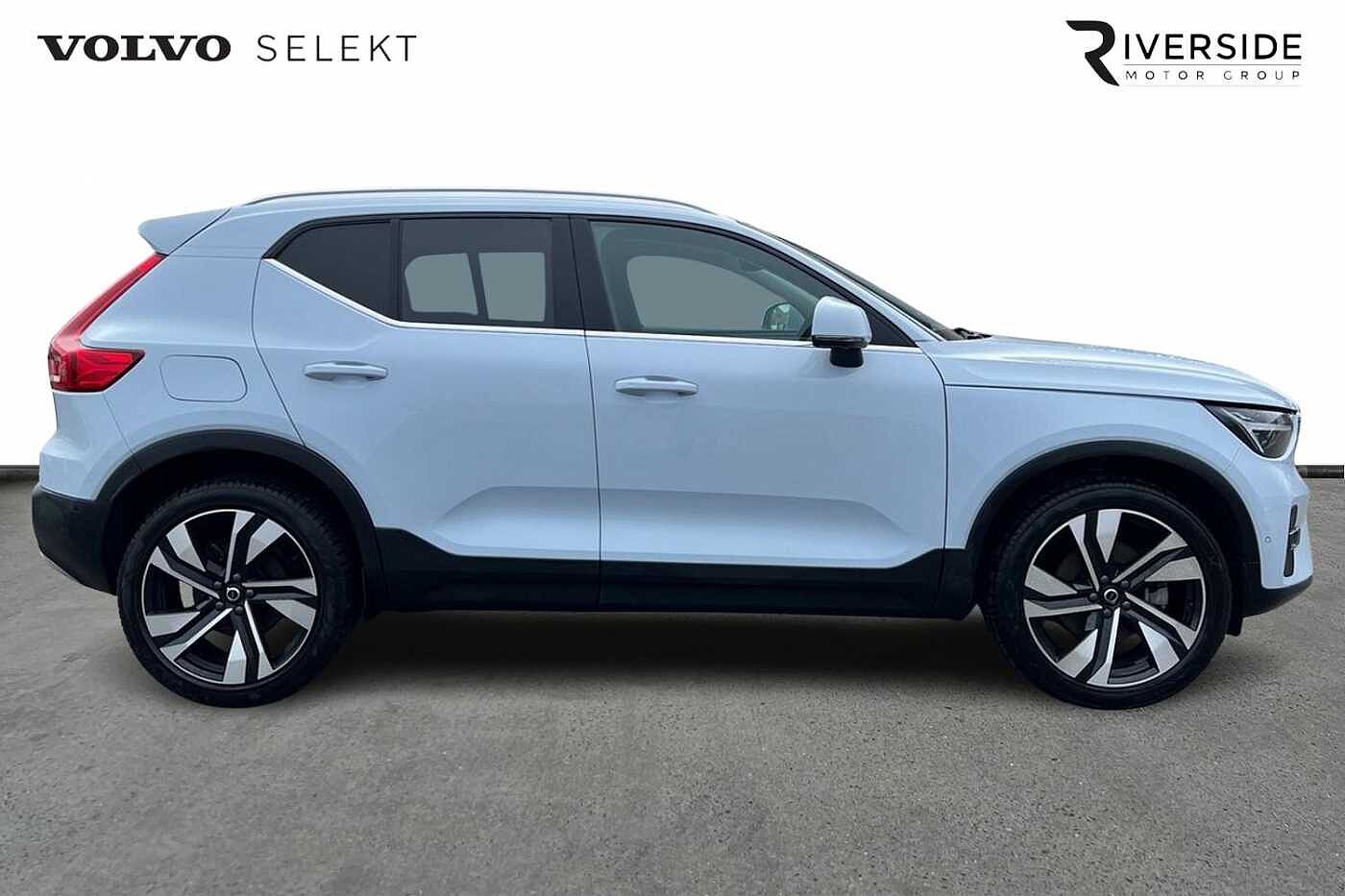 Used Volvo XC40 2025 for sale - 77606940: Photo 4