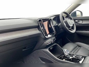Used Volvo XC40 2025 for sale - 77791088: Photo