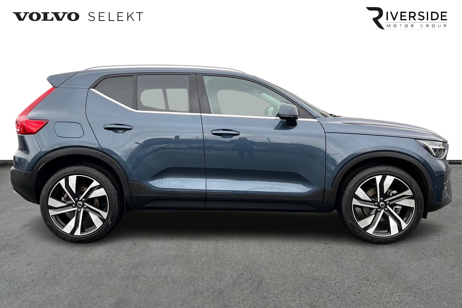 Used Volvo XC40 2025 for sale - 77791088: Photo 4