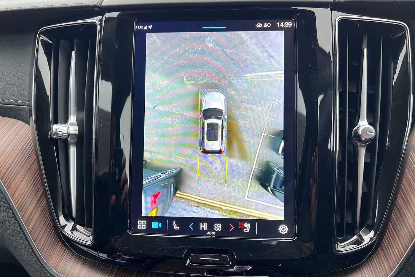 Used Volvo XC60 2022 for sale - 77353722: Photo 16