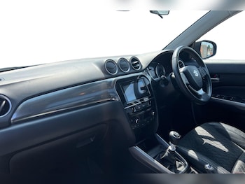 Used Suzuki Vitara 2023 for sale - 79354907: Photo
