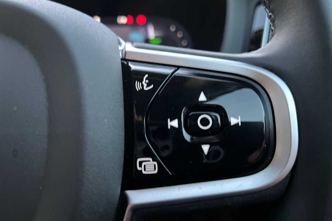 Used Volvo XC60 2025 for sale - 76479686: Photo 12