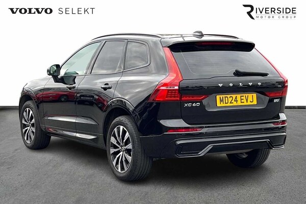 Used Volvo XC60 2024 for sale - 76289708: Photo 3