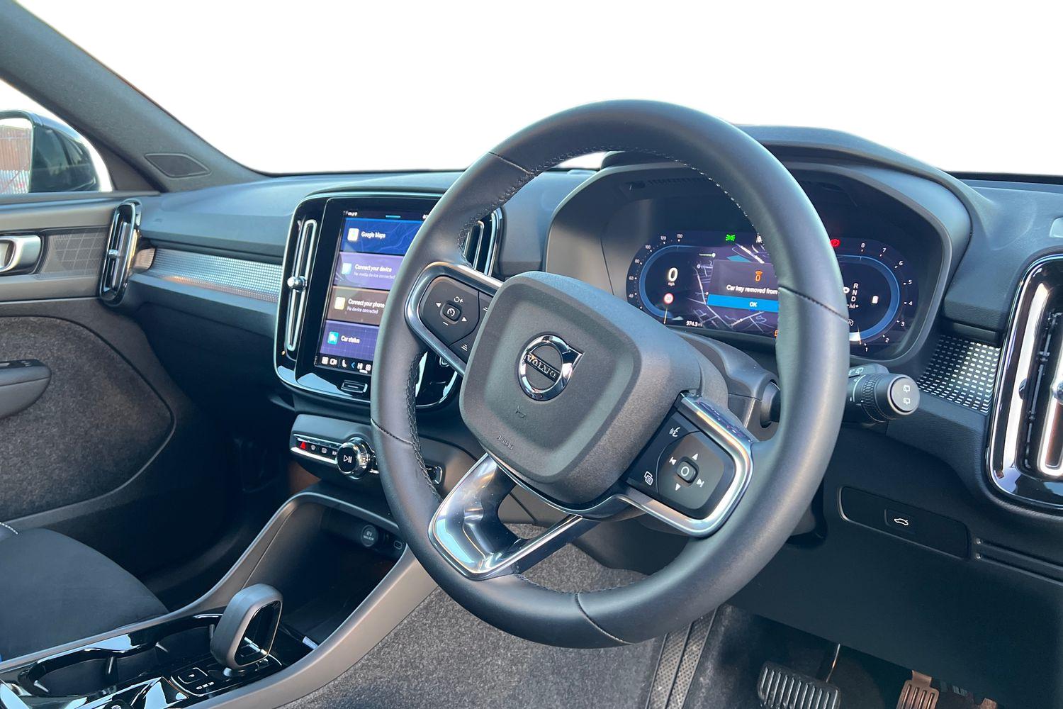 Used Volvo XC40 2025 for sale - 76614816: Photo 10