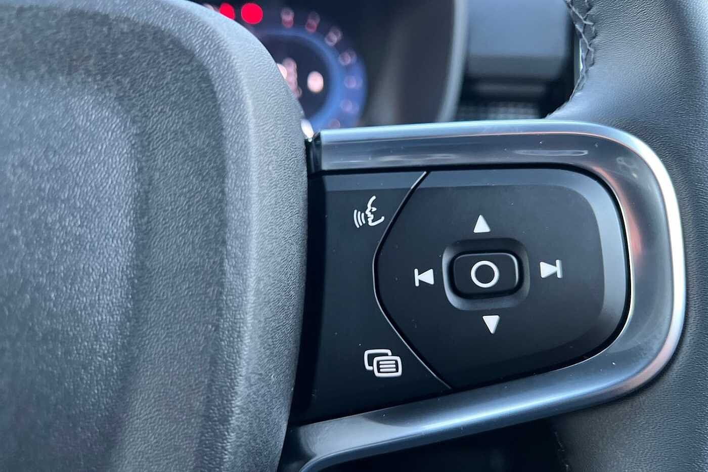 Used Volvo XC40 2025 for sale - 76614816: Photo 12