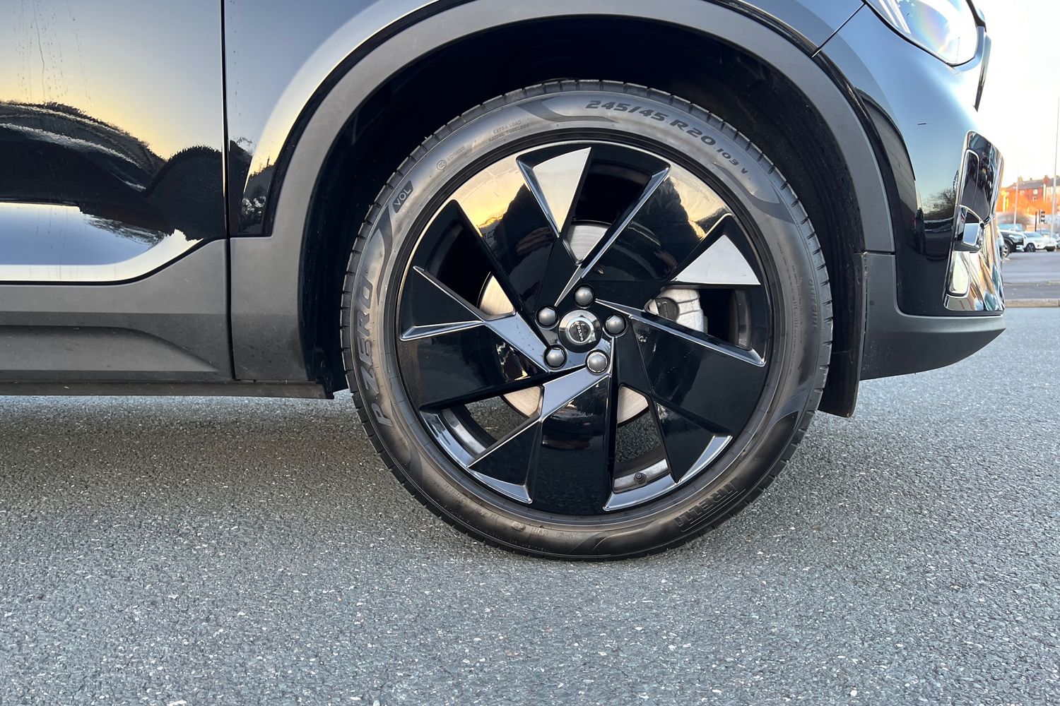 Used Volvo XC40 2025 for sale - 76614816: Photo 5