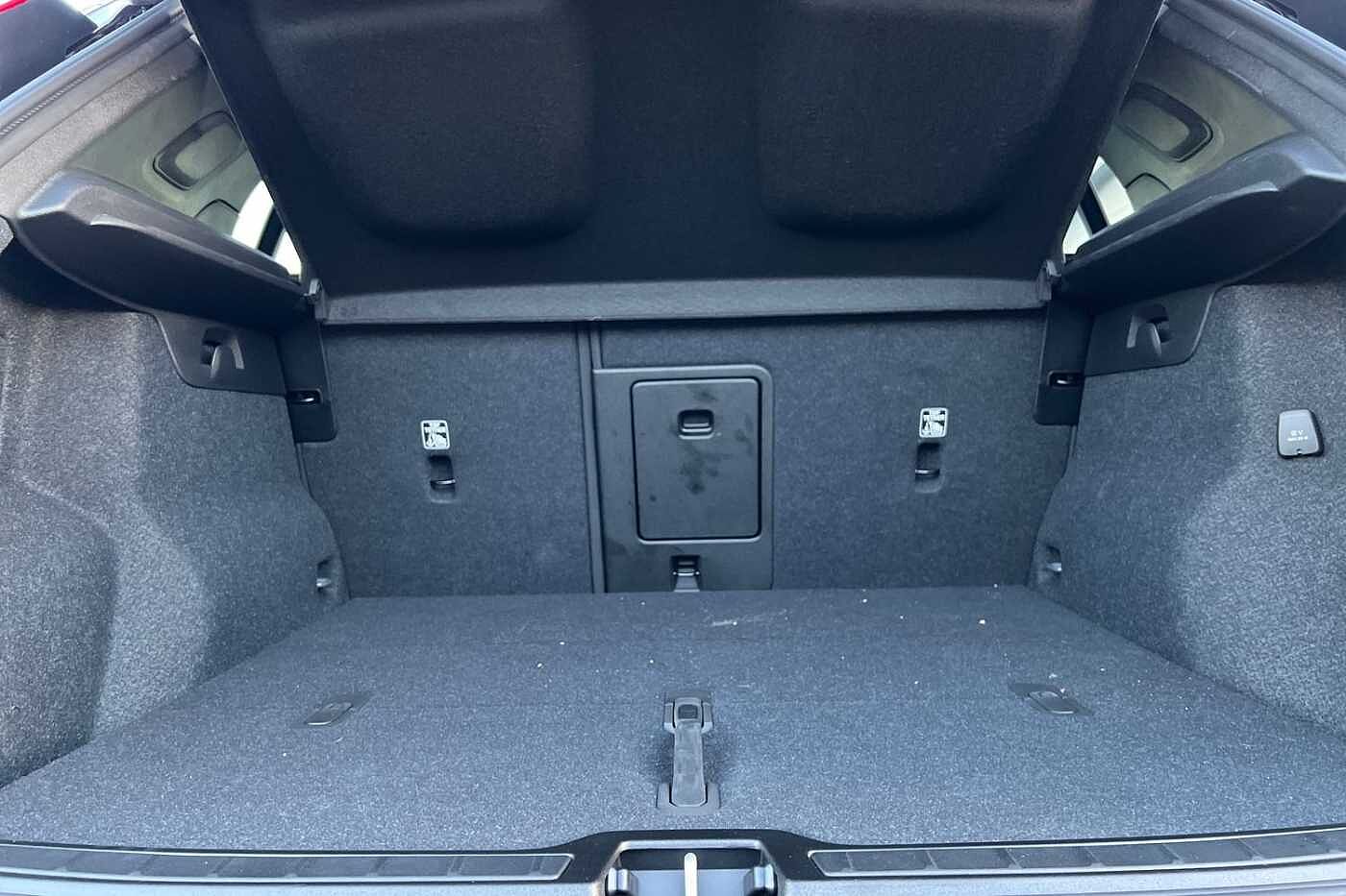 Used Volvo XC40 2025 for sale - 76614816: Photo 8