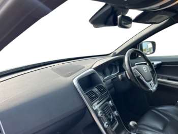 Used Volvo XC60 2017 for sale - 75046030: Photo