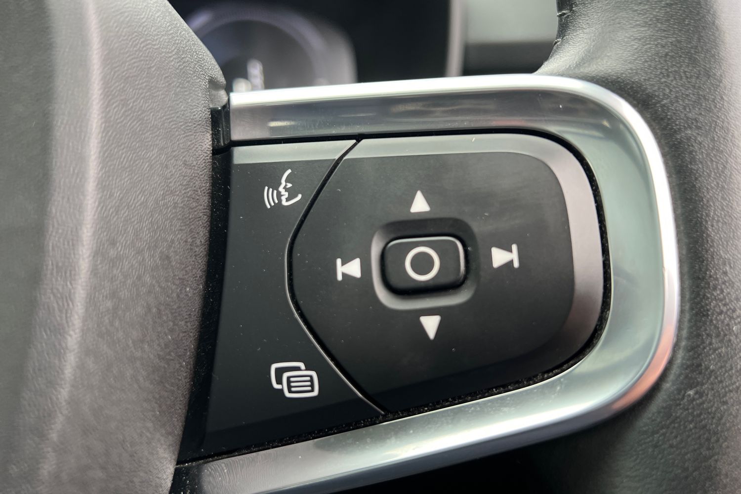 Used Volvo XC40 2020 for sale - 77791090: Photo 12