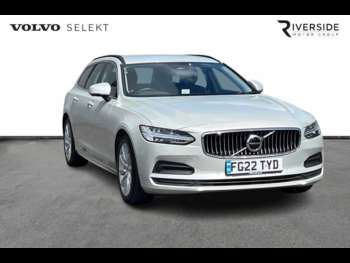 2022 - Momentum, B4 mild hybrid Auto 5-Door