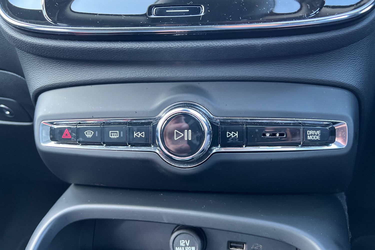 Used Volvo XC40 2020 for sale - 76933117: Photo 14