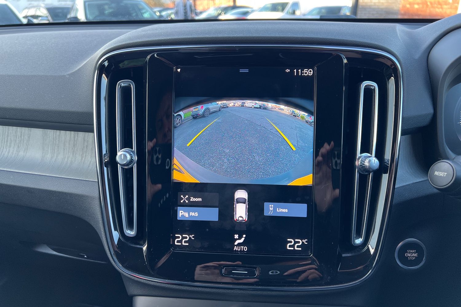 Used Volvo XC40 2020 for sale - 76933117: Photo 16