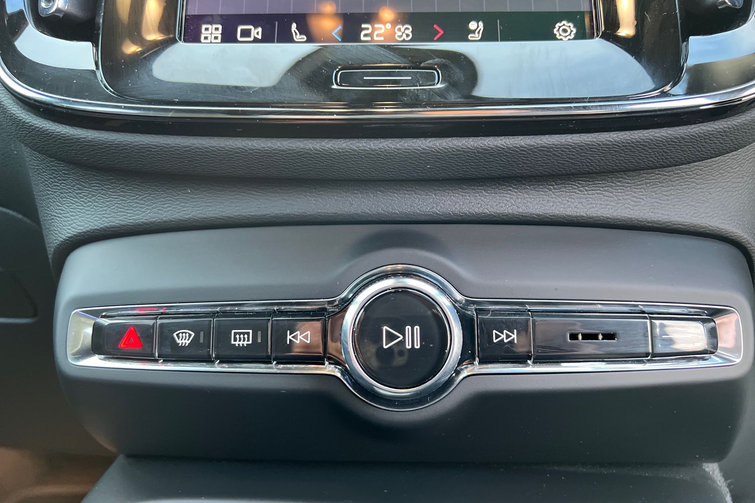 Used Volvo XC40 2024 for sale - 76302281: Photo 14