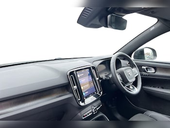 Used Volvo XC40 2022 for sale - 77198276: Photo